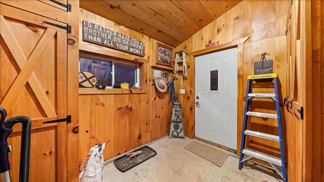 $850,000 | 17161 Co Hwy F, Sheldon, WI 54648