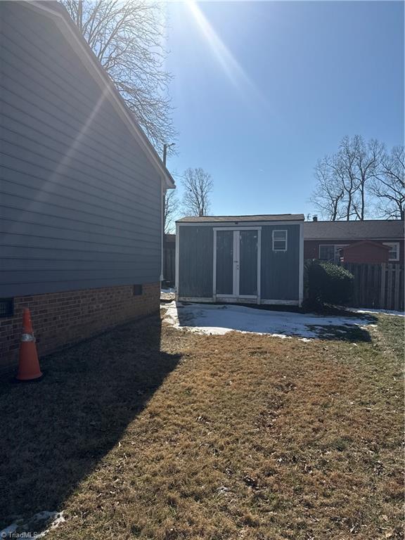 2101 Arbrook Lane High Point, NC 27265 - Photo 27 of 28