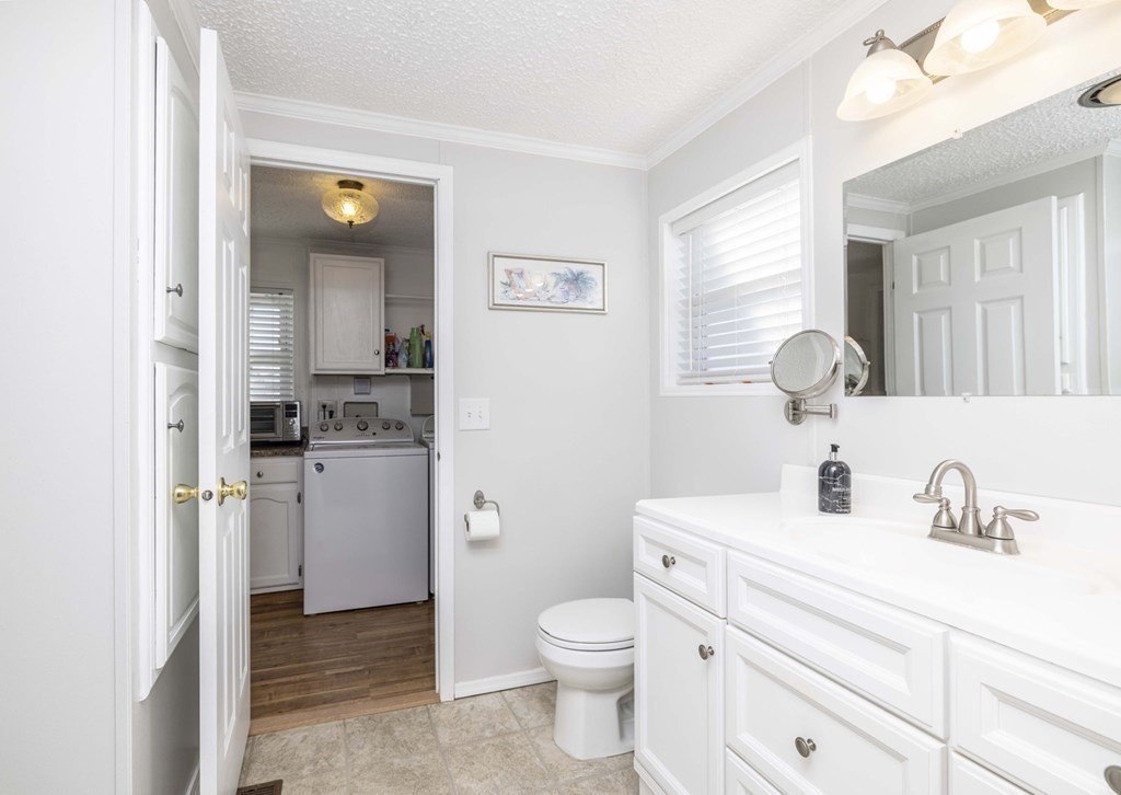 4 Amber Way Raynham, MA 02767 - Photo 20 of 41 Gallery Image 20