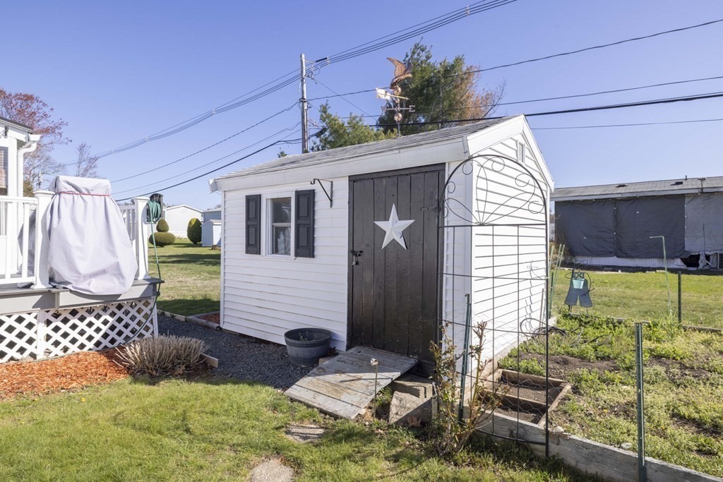 4 Amber Way Raynham, MA 02767 - Photo 38 of 41 Gallery Image 38
