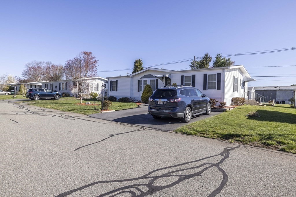 4 Amber Way Raynham, MA 02767 - Photo 41 of 41 Gallery Image 41