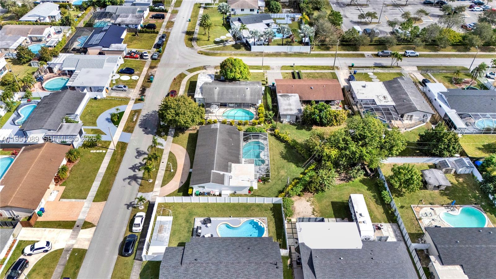 11260 Southwest 181st Terrace Miami, FL 33157 - Photo 51 of 57 an aerial view of residential houses with outdoor space and street view
