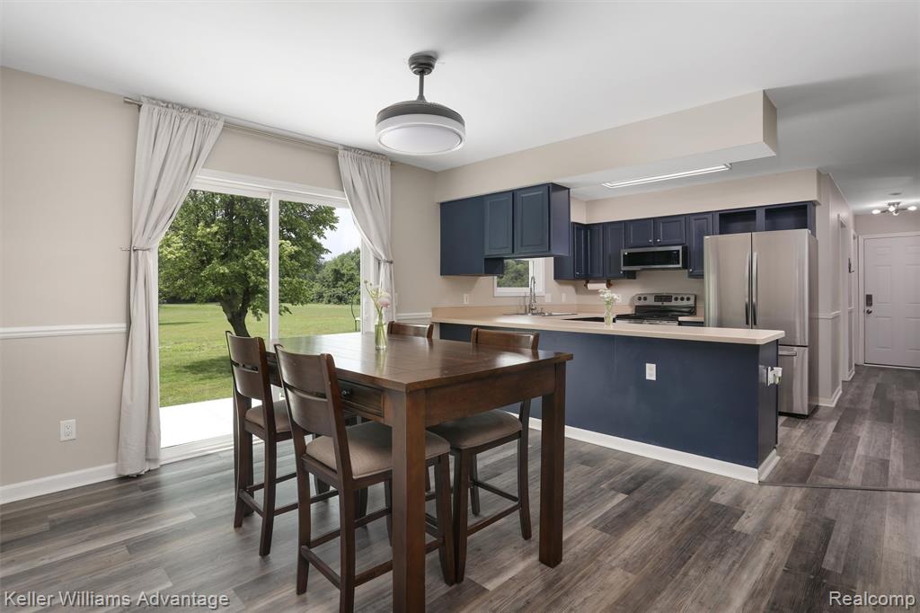 26855 King Road Romulus, MI 48174 - Photo 8 of 40