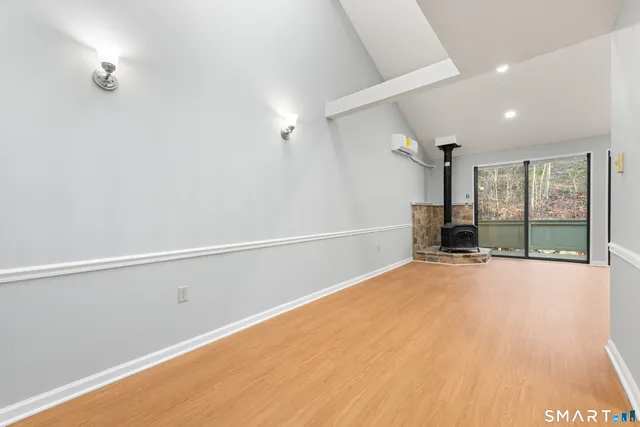 $225,000 | 42 Saginaw Trail, Unit 42, Guilford, CT 06437