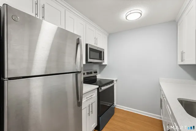 $225,000 | 42 Saginaw Trail, Unit 42, Guilford, CT 06437