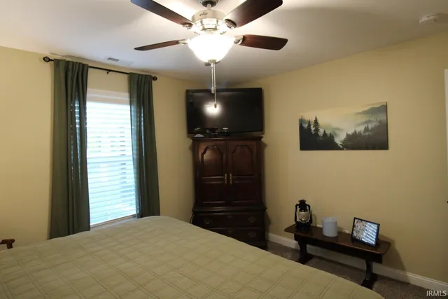 $359,500 | 2518 West Susan Drive, Princeton, IN 47670