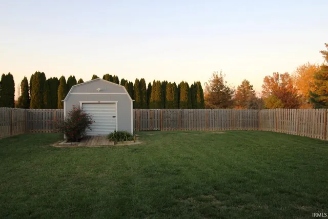 $359,500 | 2518 West Susan Drive, Princeton, IN 47670