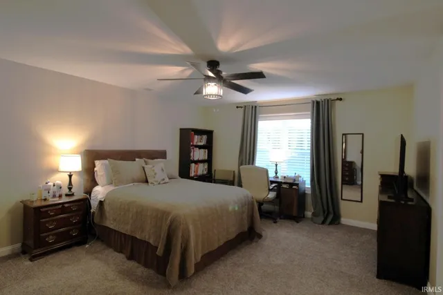 $359,500 | 2518 West Susan Drive, Princeton, IN 47670