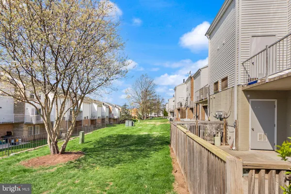 $365,000 | 14403 Turin Lane, Centreville, VA 20121