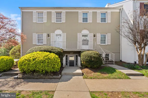 $365,000 | 14403 Turin Lane, Centreville, VA 20121