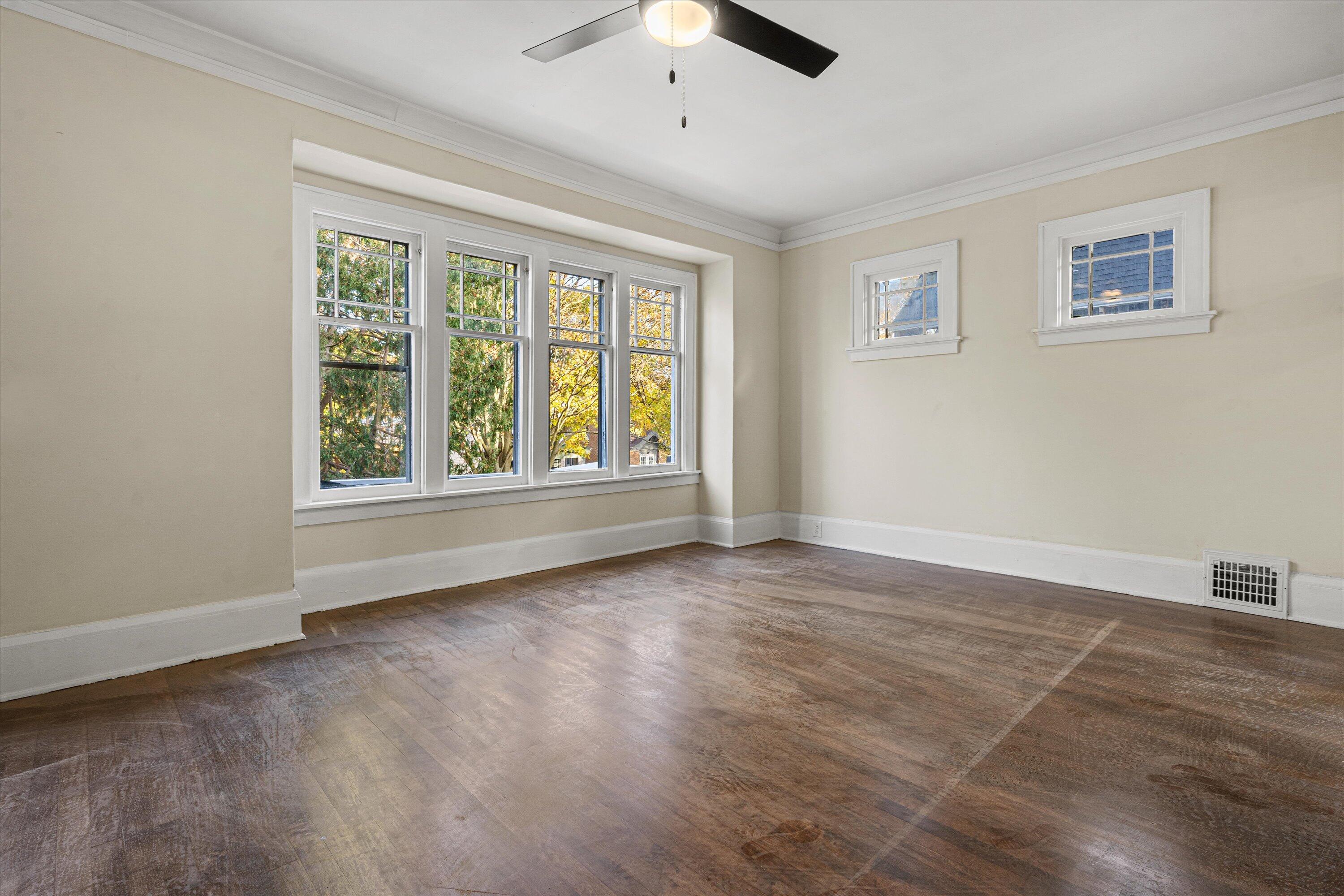 2761 North 39th Street, Unit 2763 Milwaukee, WI 53210 - Photo 11 of 49 16-DSC08936