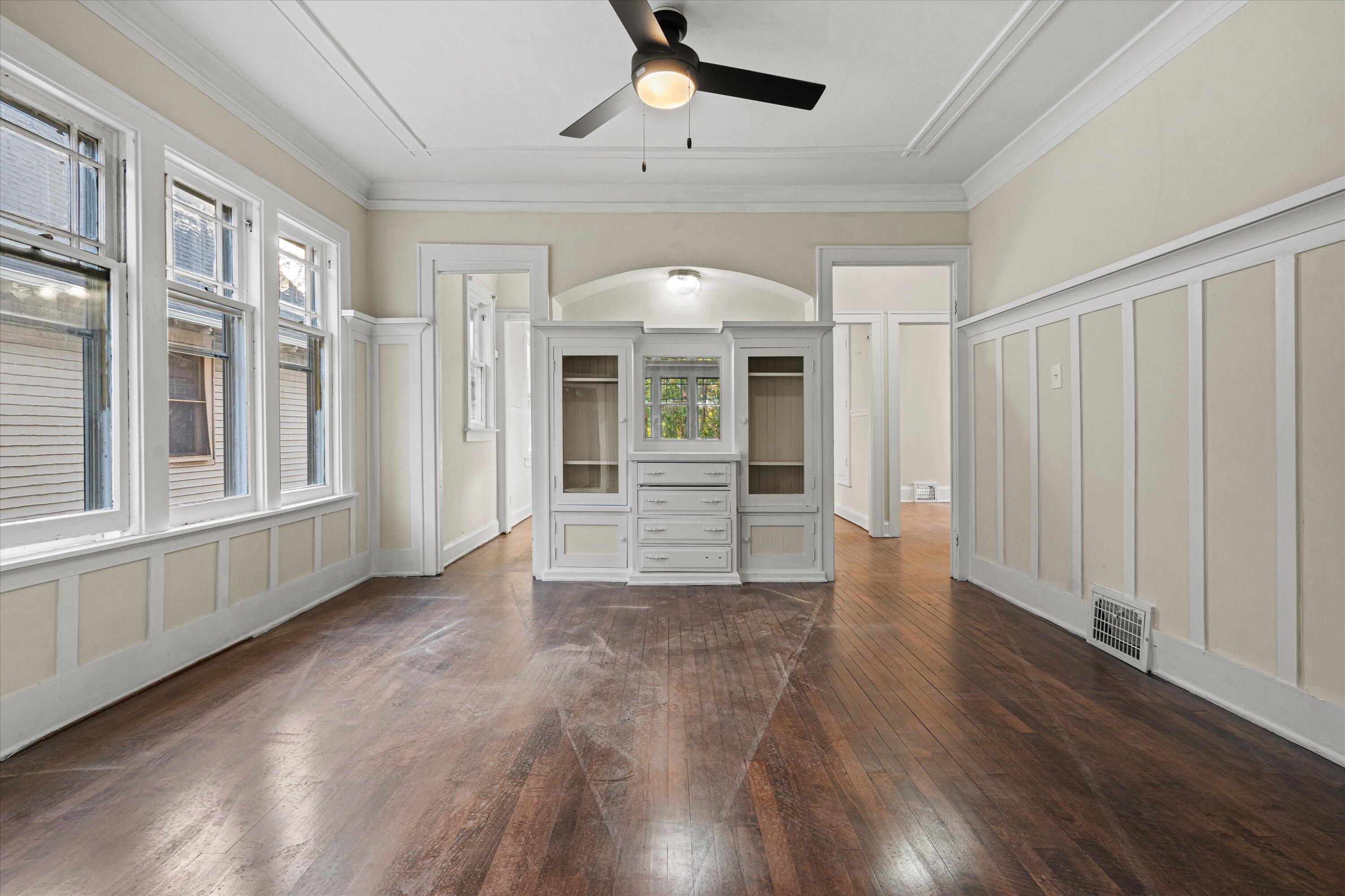 2761 North 39th Street, Unit 2763 Milwaukee, WI 53210 - Photo 15 of 49 dining upper