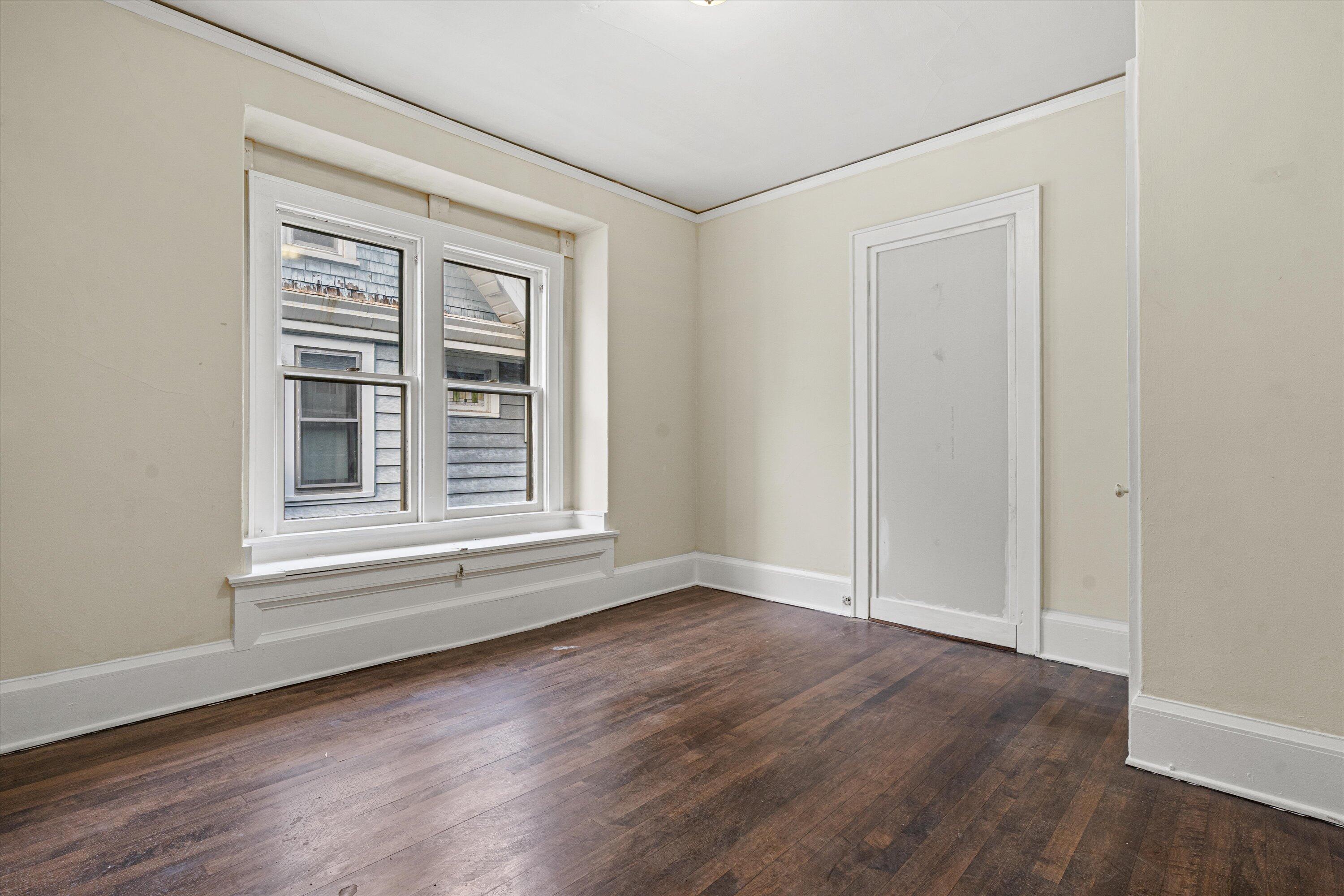 2761 North 39th Street, Unit 2763 Milwaukee, WI 53210 - Photo 17 of 49 first bedroom upper
