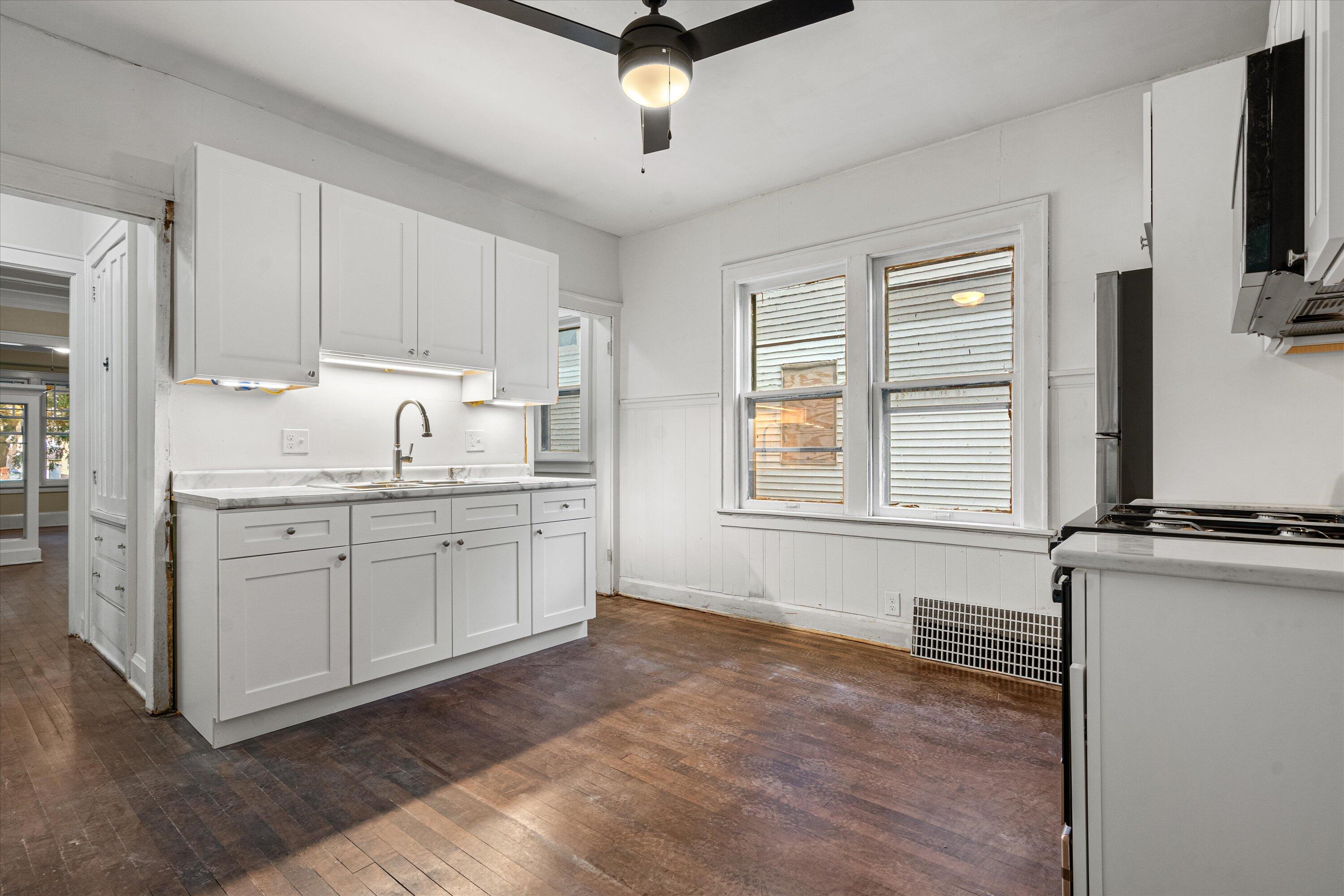 2761 North 39th Street, Unit 2763 Milwaukee, WI 53210 - Photo 40 of 49 kitchen lower