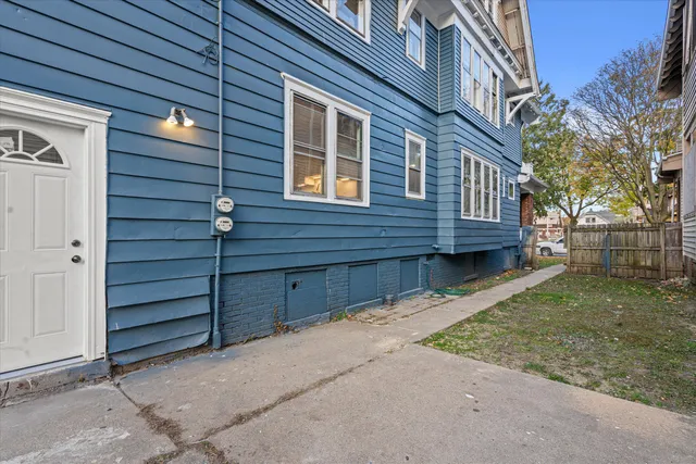 $269,000 | 2761 North 39th Street, Unit 2763, Milwaukee, WI 53210