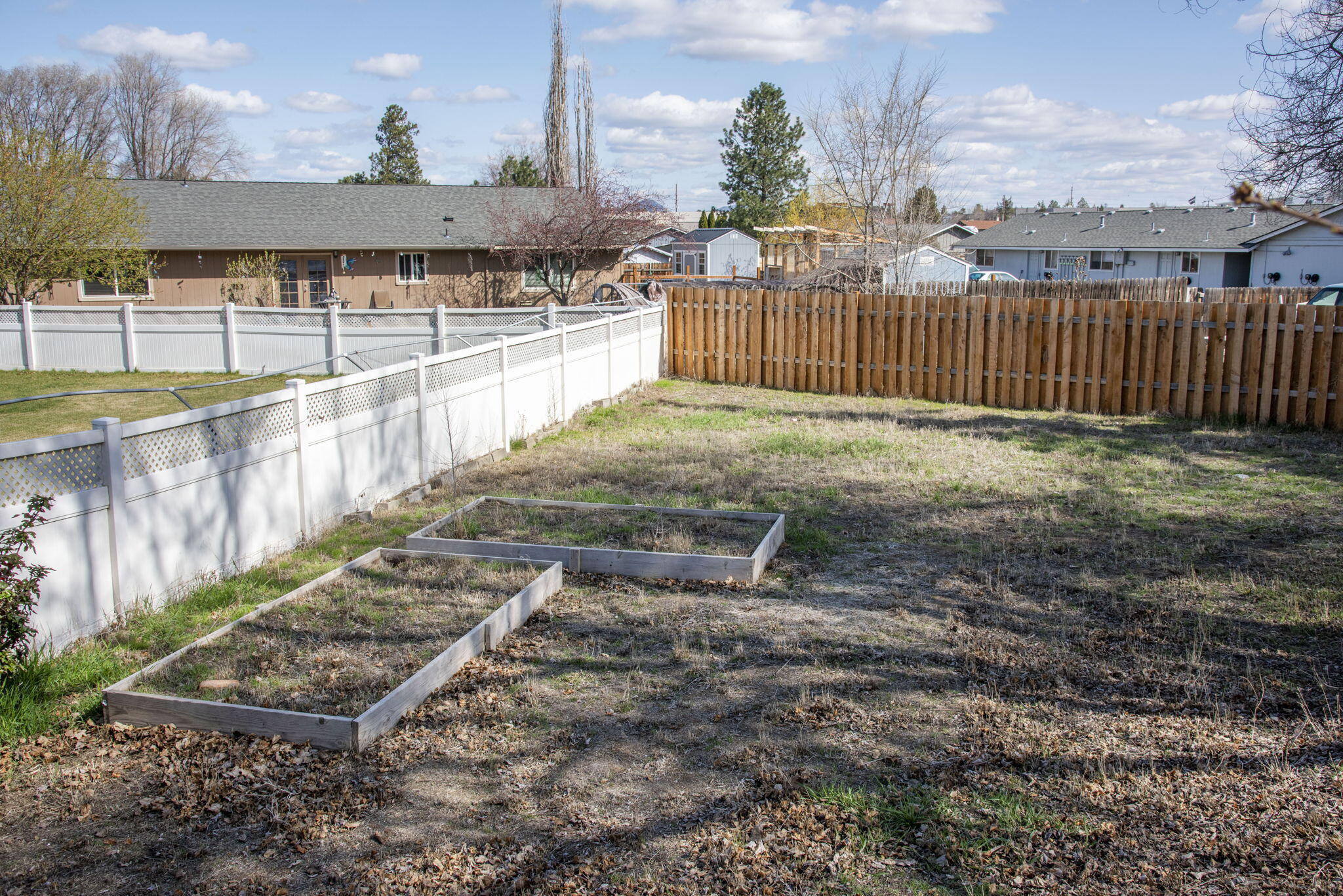 3044 Southwest Meadow Lane Redmond, OR 97756 - Photo 20 of 22