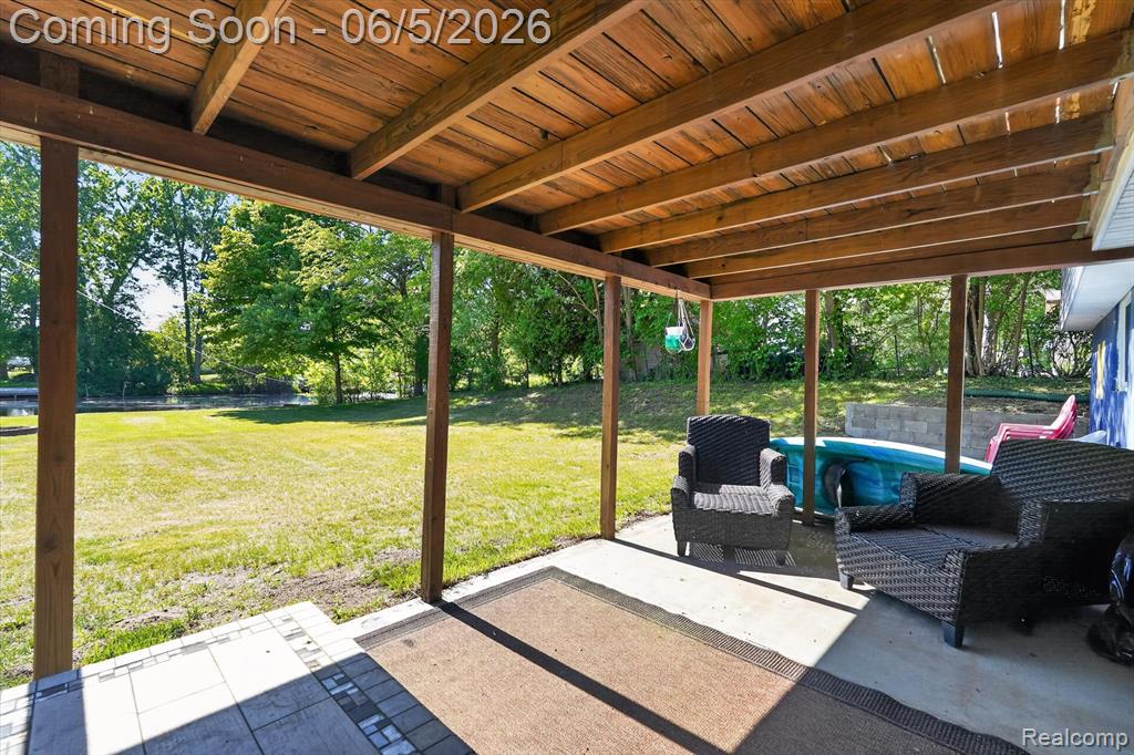 14232 North Road Fenton, MI 48430 - Photo 45 of 66