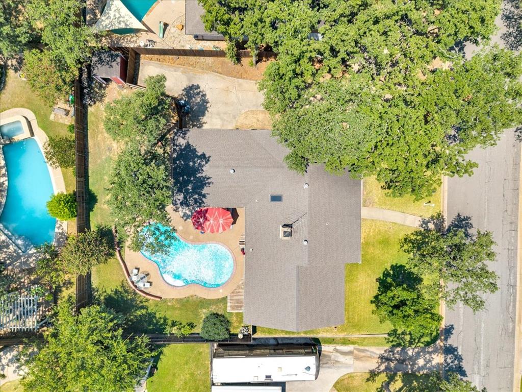 207 Walnut Way Euless, TX 76039 - Photo 33 of 34 Gallery Image 33