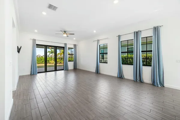 $4,750 | 601 Southeast Fascino Circle, Port St. Lucie, FL 34984