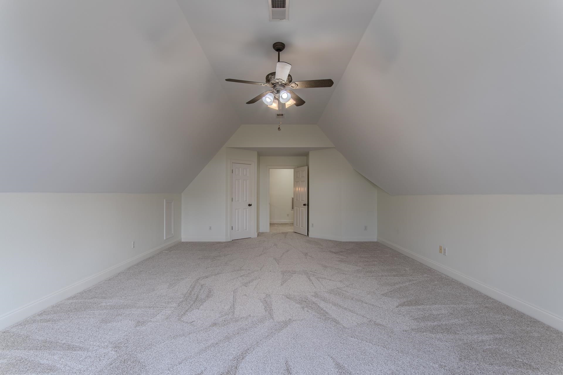 5166 Middlefork Road Luray, TN 38352 - Photo 31 of 40 a view of an empty room