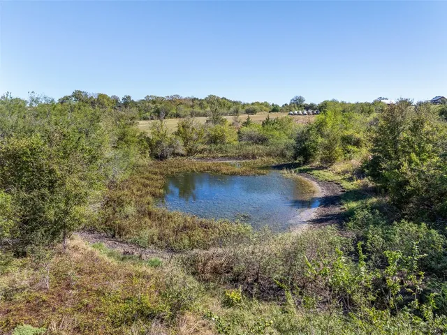 a view of an outdoor space and a yard