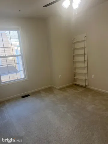 $2,600 | 43031 Foxtrail Woods Terrace, Unit 107, Ashburn, VA 20148