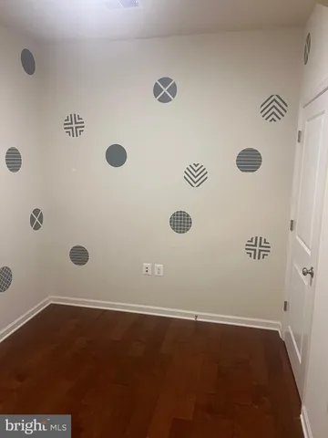 $2,600 | 43031 Foxtrail Woods Terrace, Unit 107, Ashburn, VA 20148