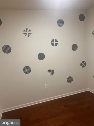 $2,600 | 43031 Foxtrail Woods Terrace, Unit 107, Ashburn, VA 20148