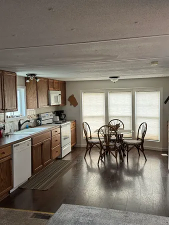 $86,900 | 21725 East Wellesley Avenue, Unit 38, Otis Orchards, WA 99027
