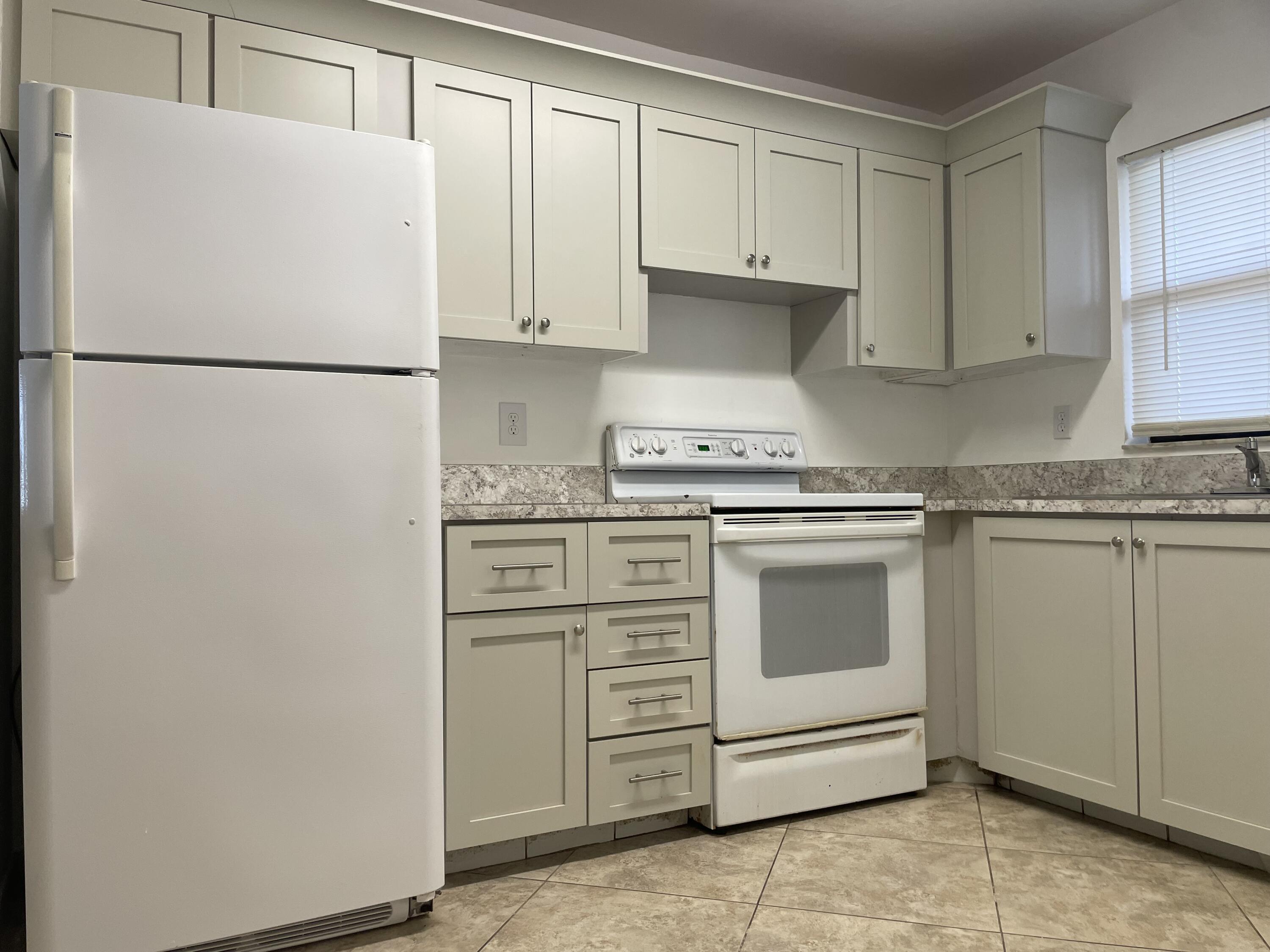 1901 Woolbright Road, Unit A208 Boynton Beach, FL 33426 - Photo 9 of 11 File_009