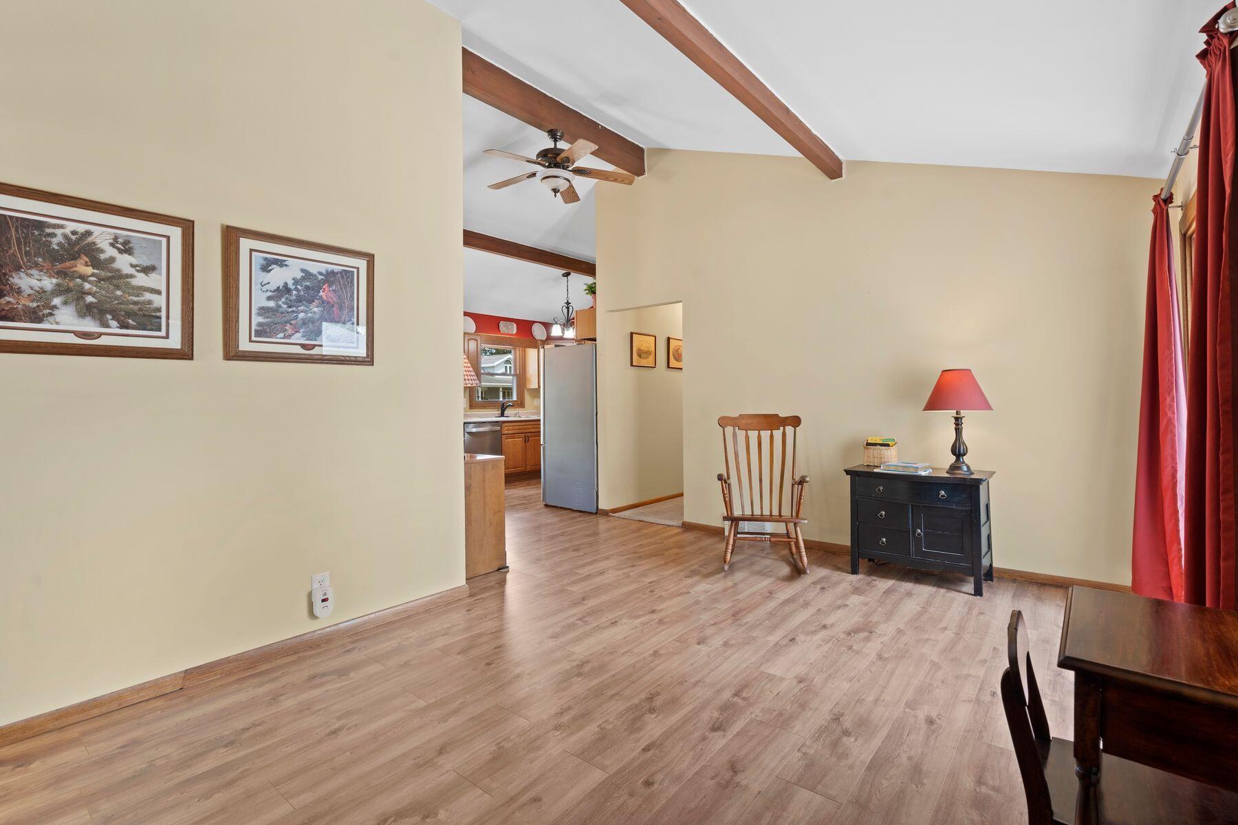 4204 South 93rd Street Greenfield, WI 53228 - Photo 11 of 28 Family Room