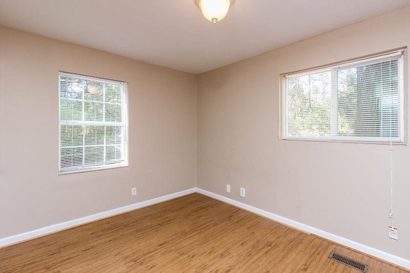 318 Keller Road Rossville, GA 30741 - Photo 17 of 22 318 Keller Rd-15