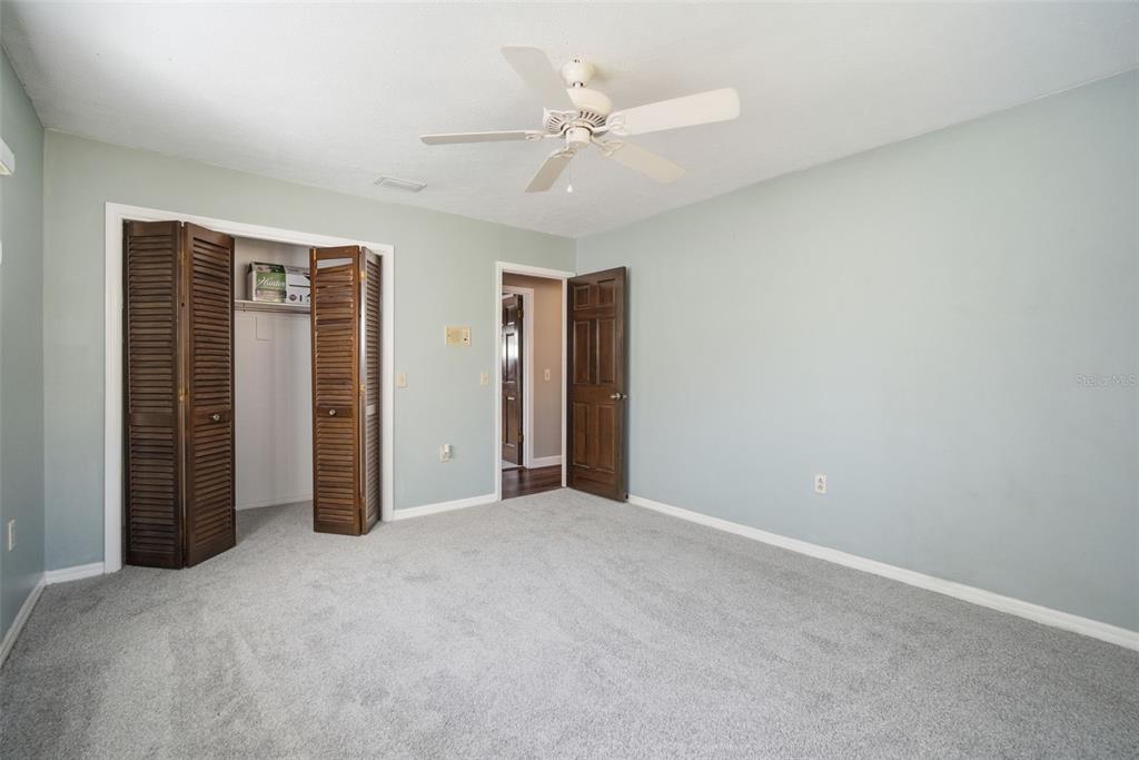 2842 Springdell Circle Valrico, FL 33596 - Photo 38 of 86