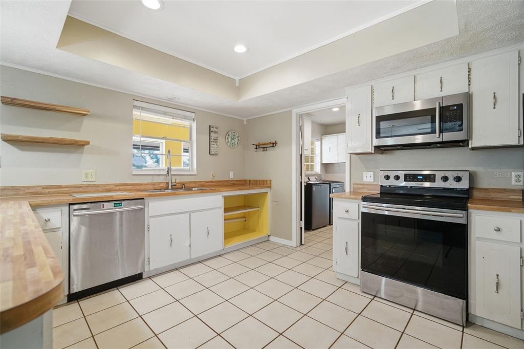 2842 Springdell Circle Valrico, FL 33596 - Photo 46 of 86