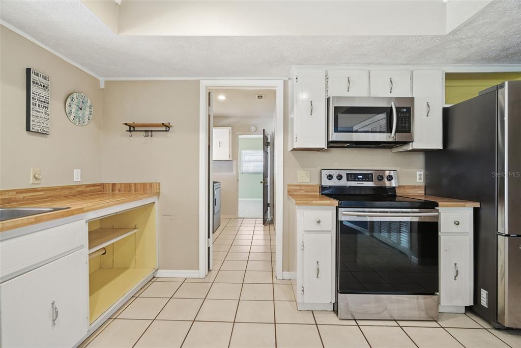 2842 Springdell Circle Valrico, FL 33596 - Photo 47 of 86