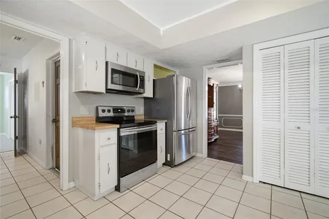 $465,000 | 2842 Springdell Circle, Valrico, FL 33596