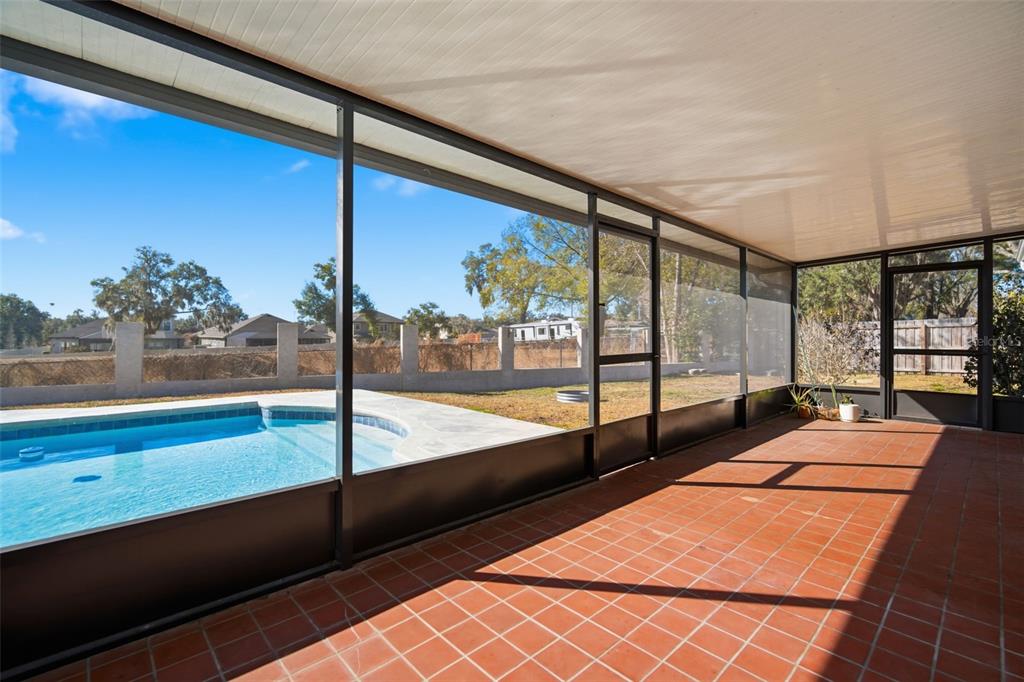 2842 Springdell Circle Valrico, FL 33596 - Photo 60 of 86