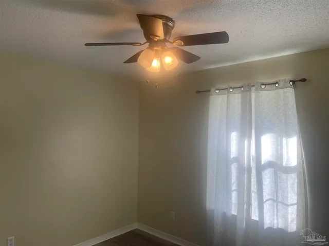 $274,900 | 6831 Community Drive, Pensacola, FL 32526