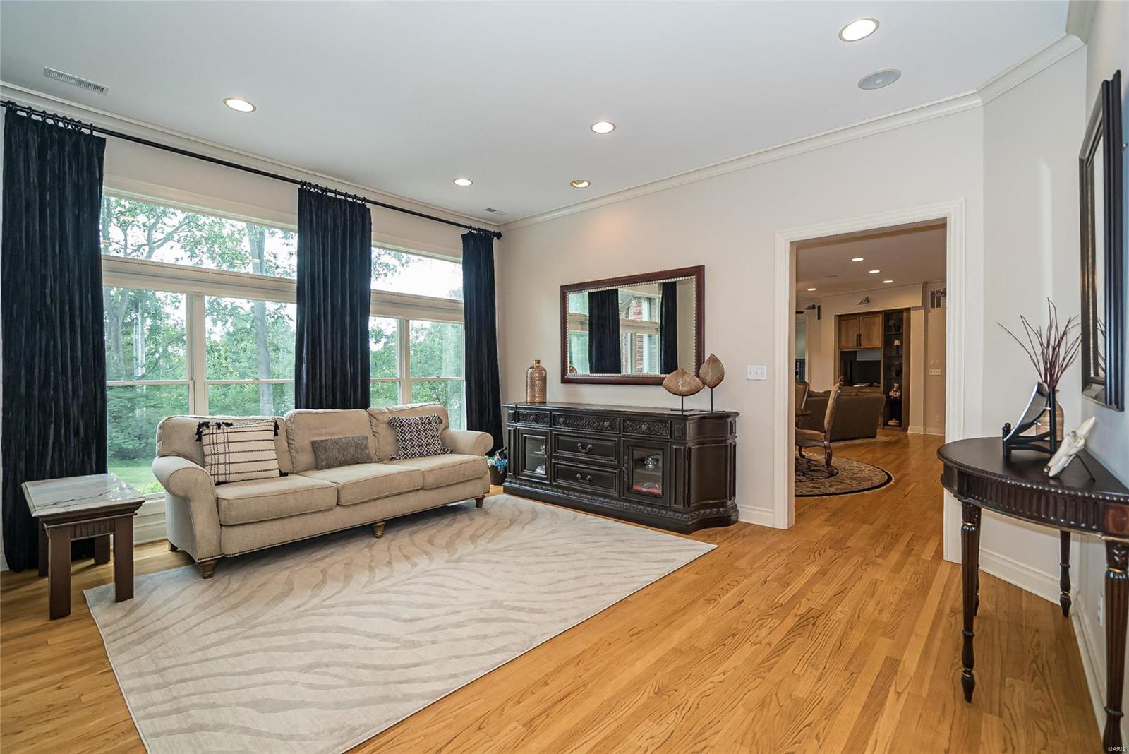 514 Fox Ridge Road Frontenac, MO 63131 - Photo 11 of 52 Gallery Image 11