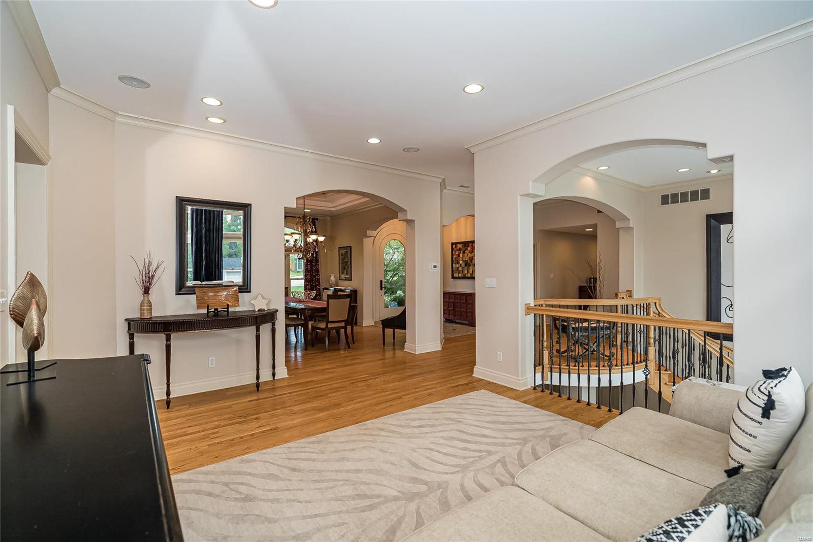514 Fox Ridge Road Frontenac, MO 63131 - Photo 12 of 52 Gallery Image 12