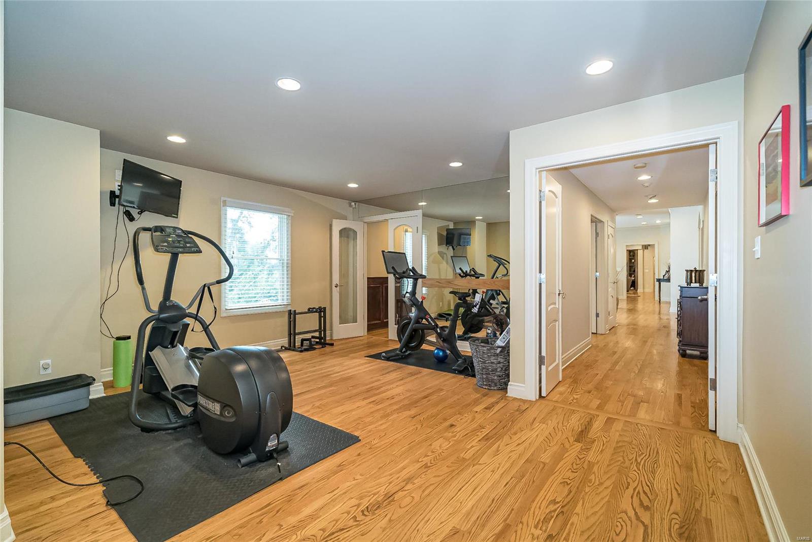 514 Fox Ridge Road Frontenac, MO 63131 - Photo 25 of 52 Gallery Image 25