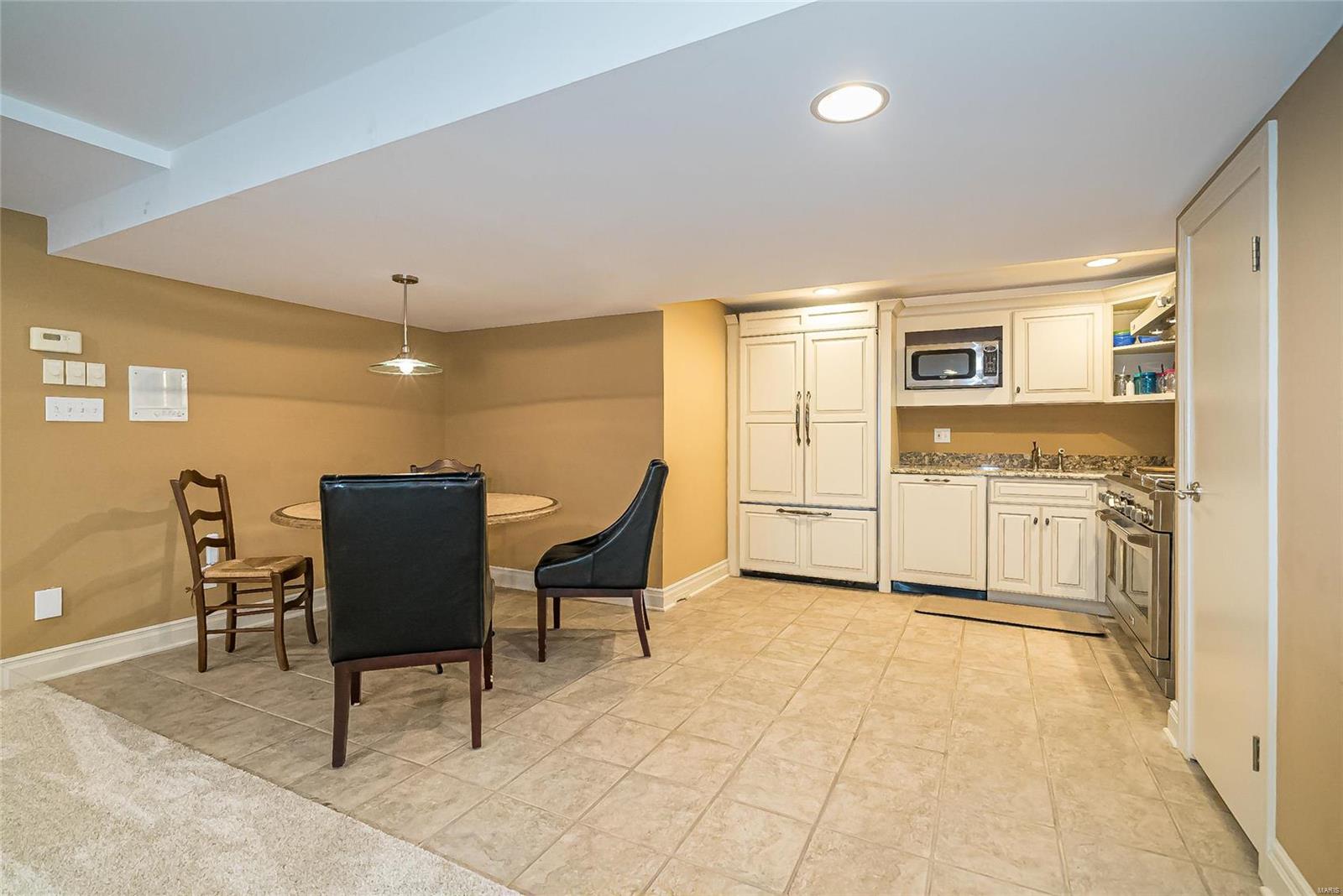 514 Fox Ridge Road Frontenac, MO 63131 - Photo 38 of 52 Gallery Image 38