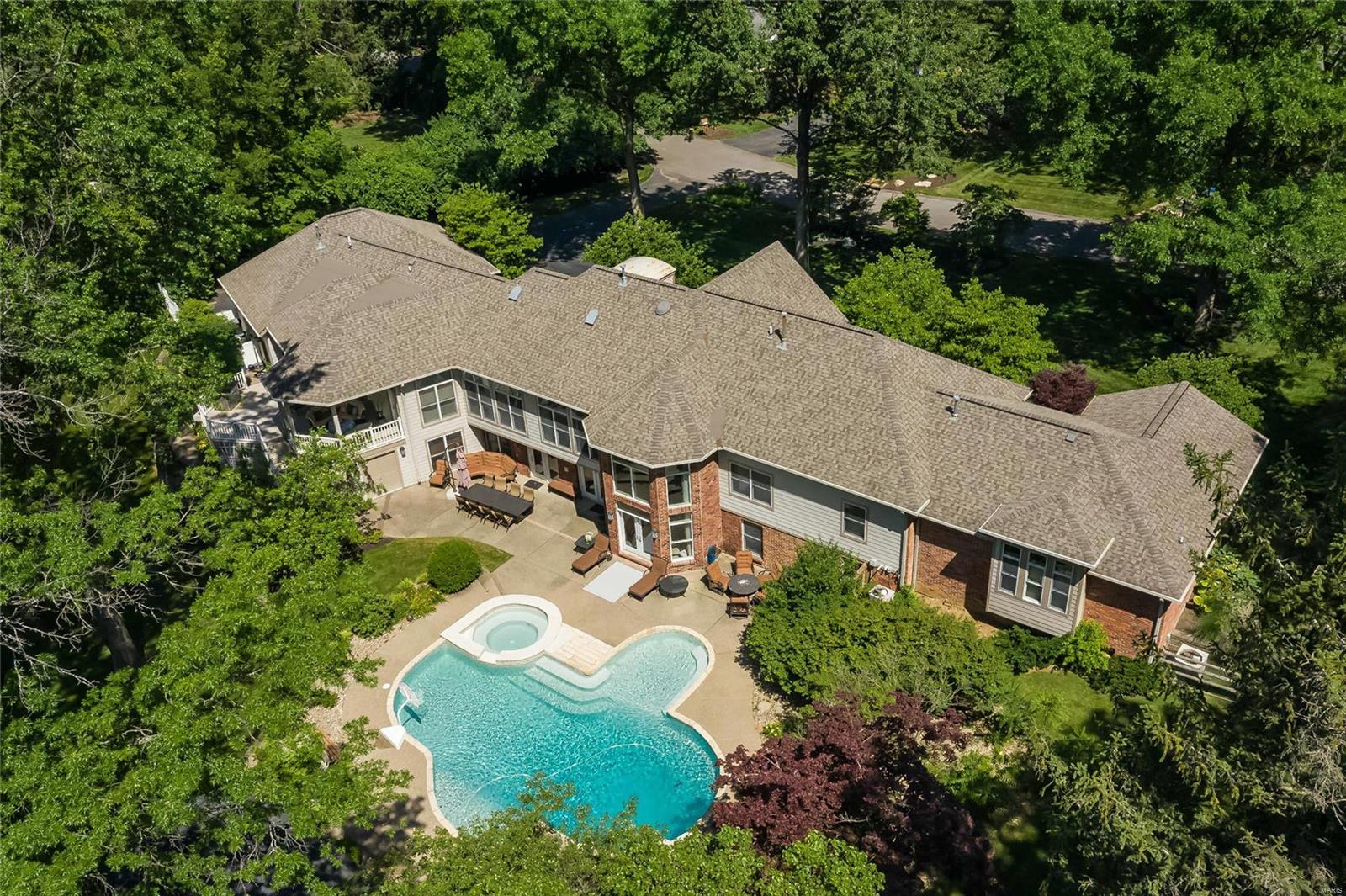 514 Fox Ridge Road Frontenac, MO 63131 - Photo 43 of 52 Gallery Image 43