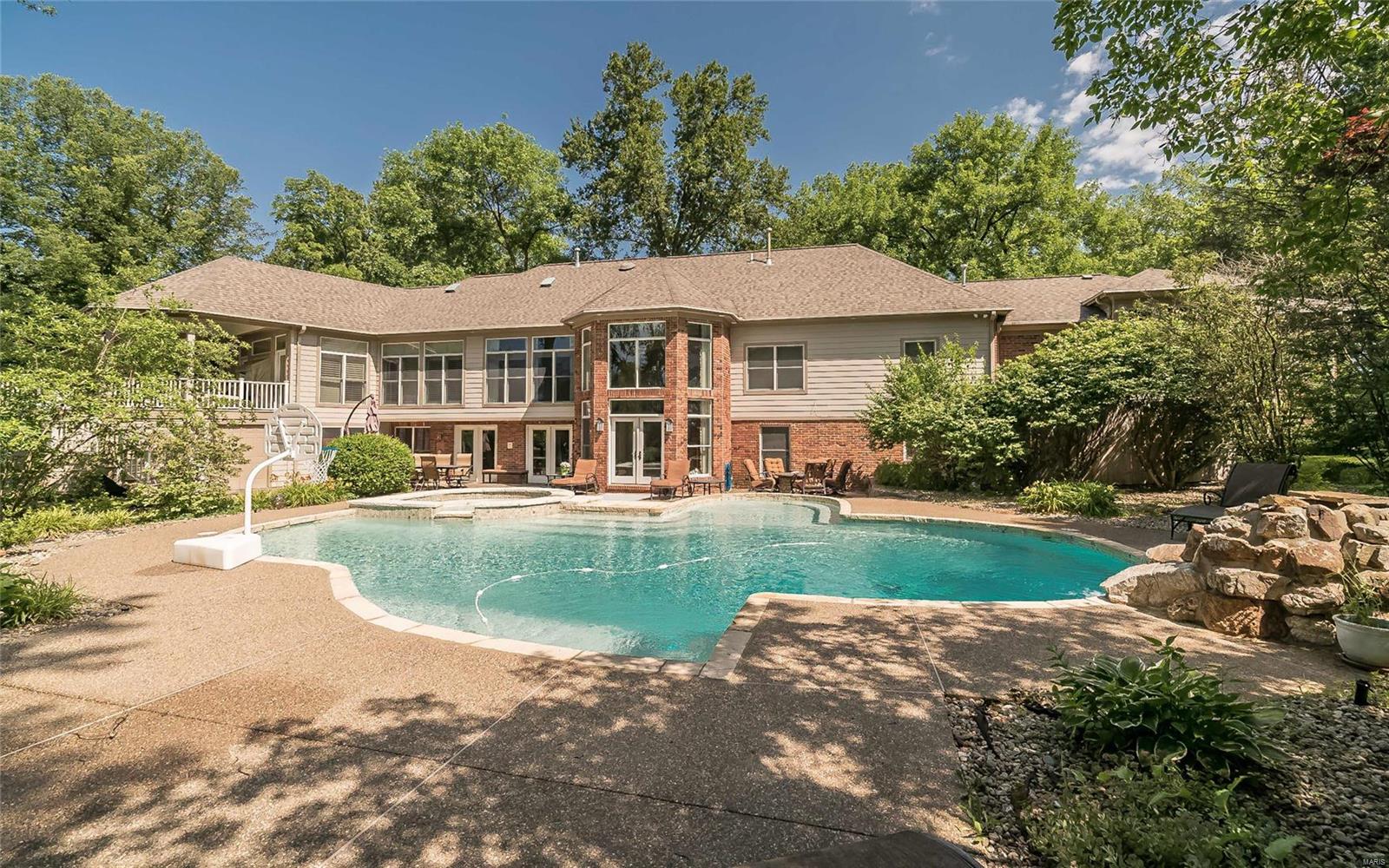 514 Fox Ridge Road Frontenac, MO 63131 - Photo 49 of 52 Gallery Image 49