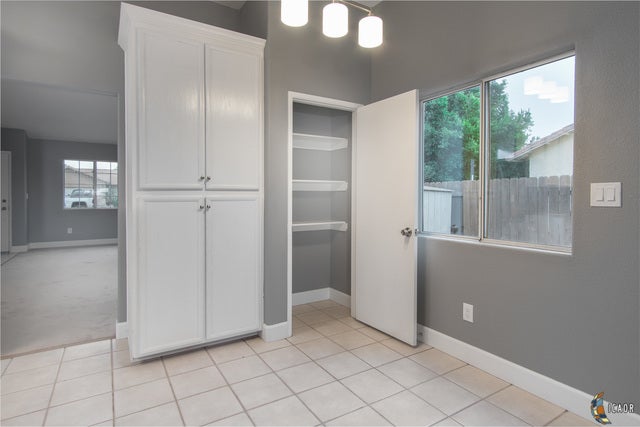 1861 Rodeo Drive Imperial, CA 92251 - Photo 11 of 27 Gallery Image 11