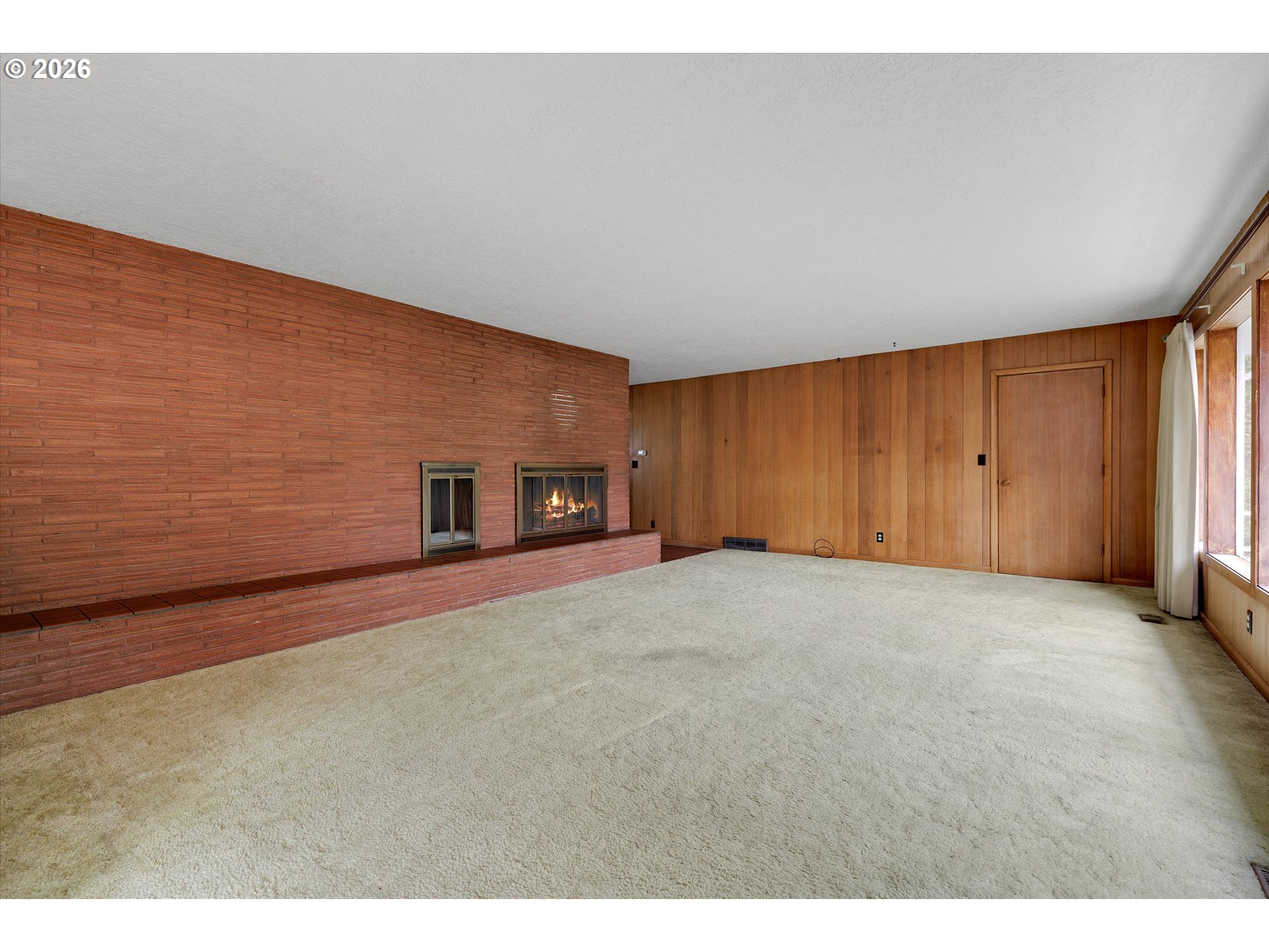 6836 Southwest Peyton Road Portland, OR 97223 - Photo 8 of 48 Gallery Image 8
