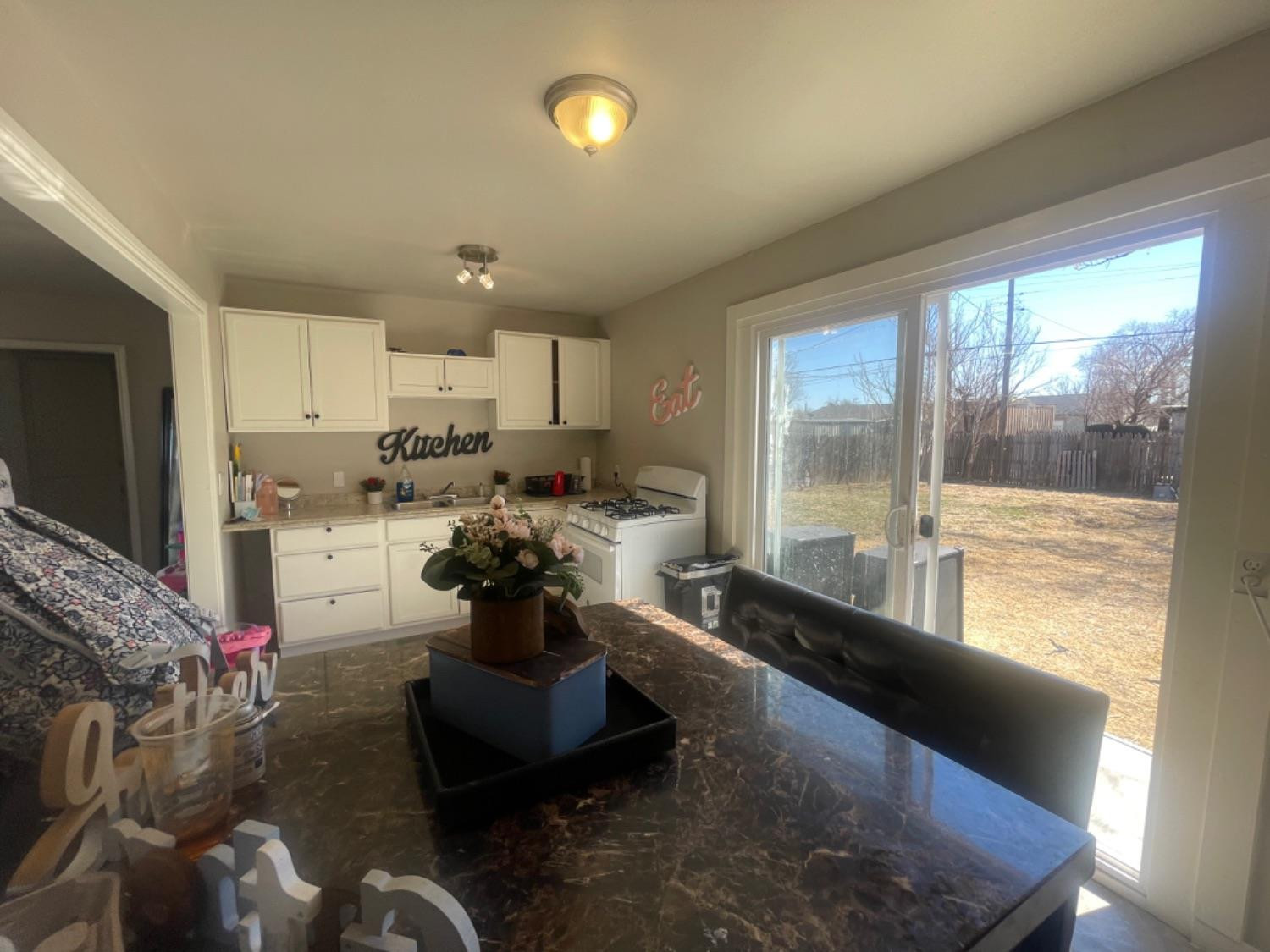 517 54th Street Lubbock, TX 79404 - Photo 16 of 24 Photo 16