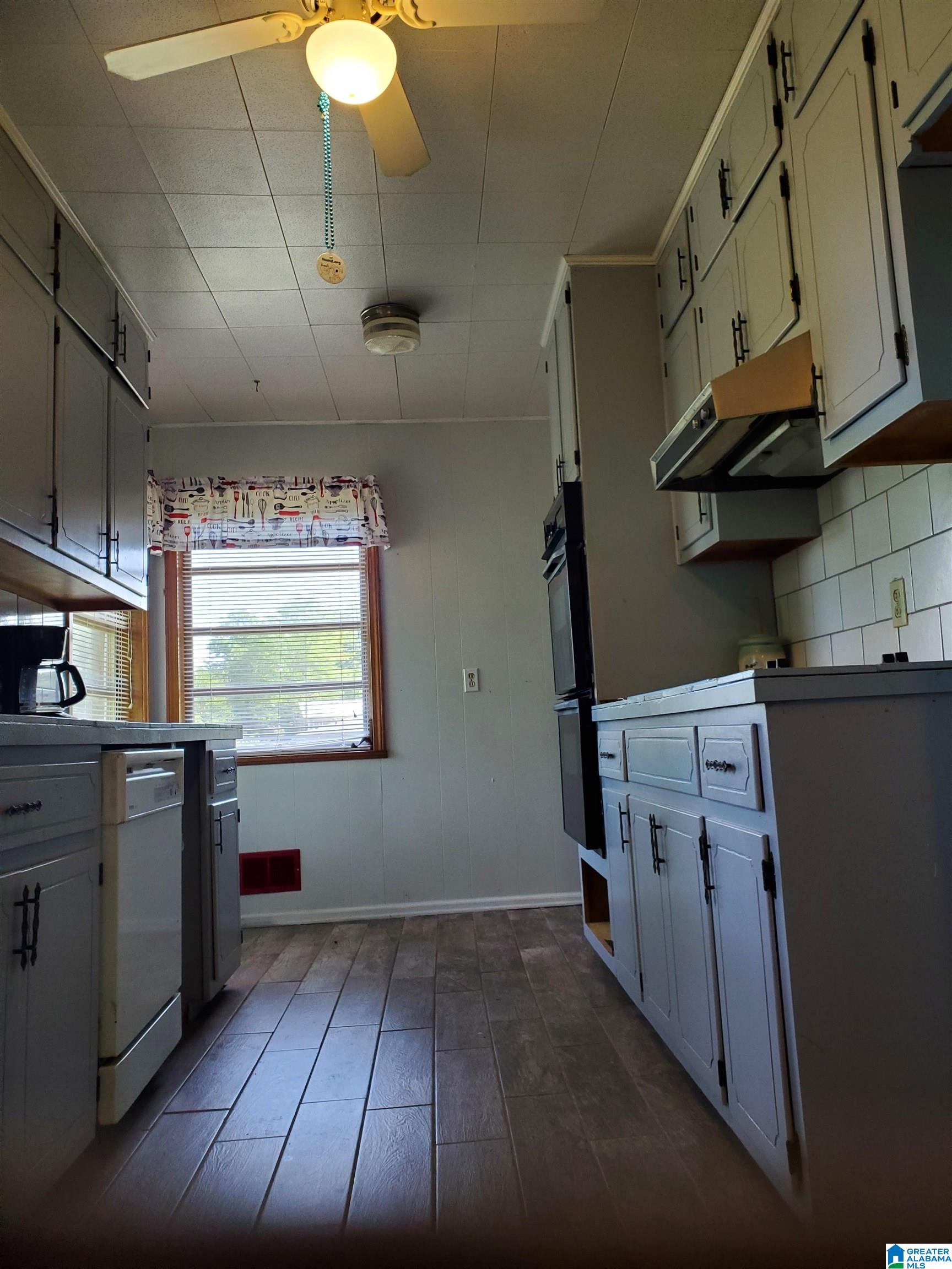 804 Pinecrest Road Sylacauga, AL 35150 - Photo 4 of 14