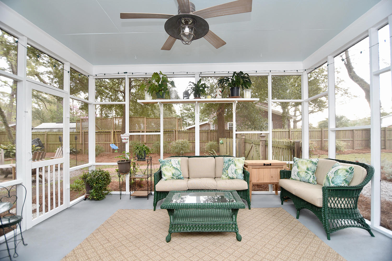 791 Fort Johnson Road Charleston, SC 29412 - Photo 8 of 17 741 Ft J Listing Photos - 6