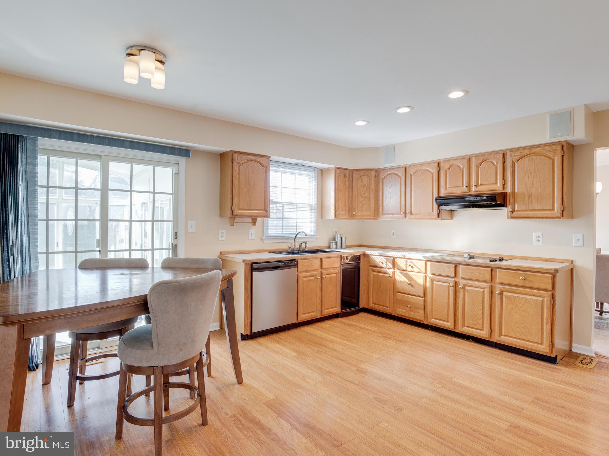 655 Friendship Road Westminster, MD 21157 - Photo 13 of 46 Gallery Image 13